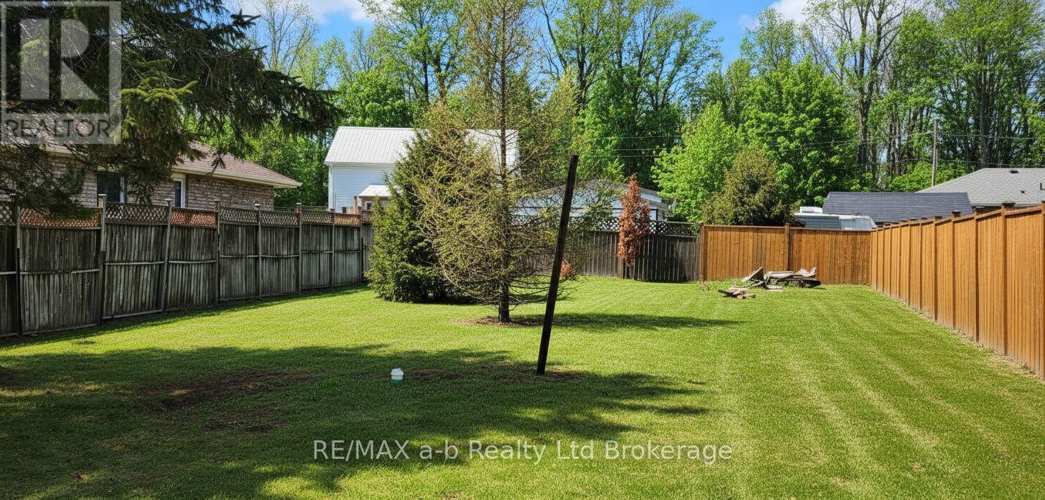 10 North Court E, Norwich, Ontario  N0J 1P0 - Photo 1 - X12797630