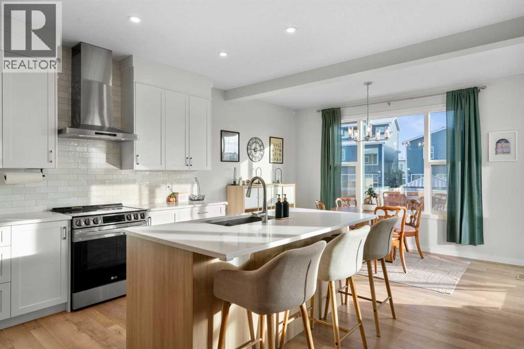 35 Cranbrook Mount Se, Calgary, Alberta  T3M 3N5 - Photo 4 - A2286868