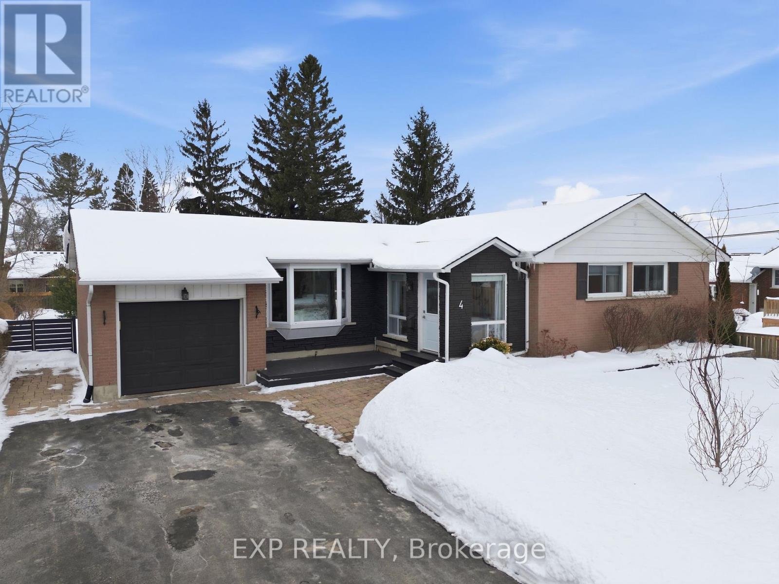 4 Springbrook Road, Cobourg, Ontario  K9A 4H7 - Photo 3 - X12797274