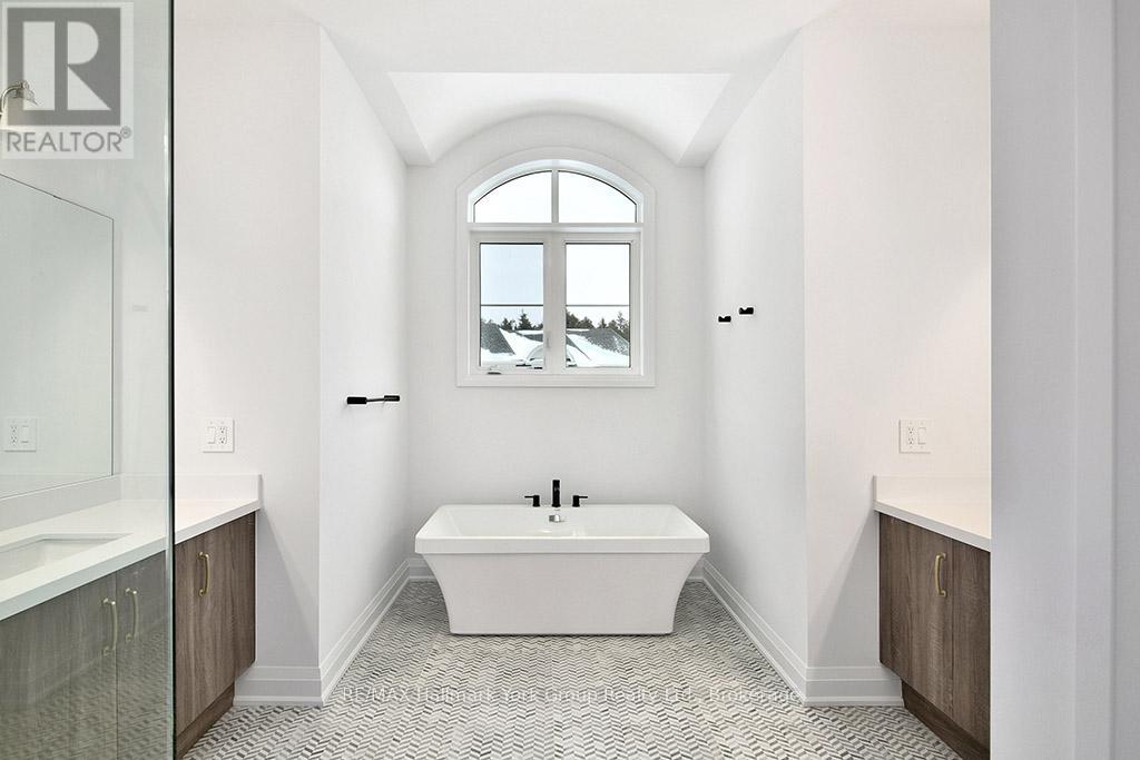 5-11 Bay Street E, Blue Mountains, Ontario N0H 2P0 - Photo 48 - X12797648