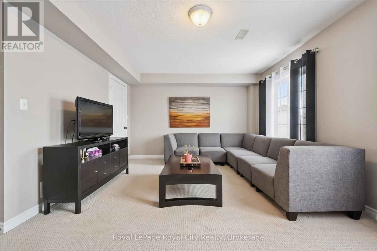 28b - 15 Carere Crescent, Guelph, Ontario N1E 0K4 - Photo 3 - X12797652