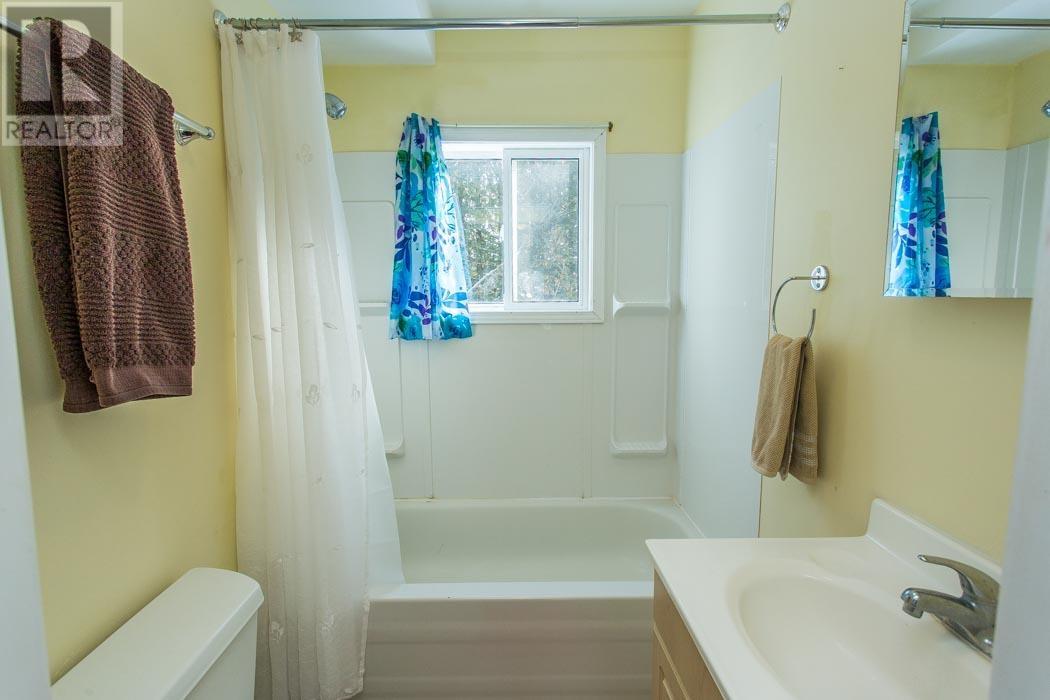 1252 Catherine St, Richards Landing, Ontario  P0R 1J0 - Photo 10 - SM260172