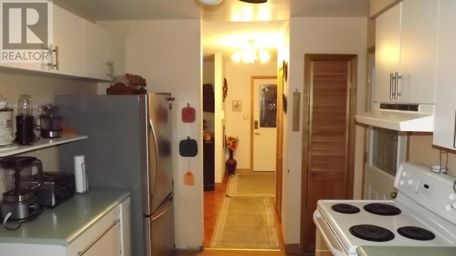 7 Feltz Rd, Elliot Lake, Ontario  P5A 1V3 - Photo 10 - SM260293