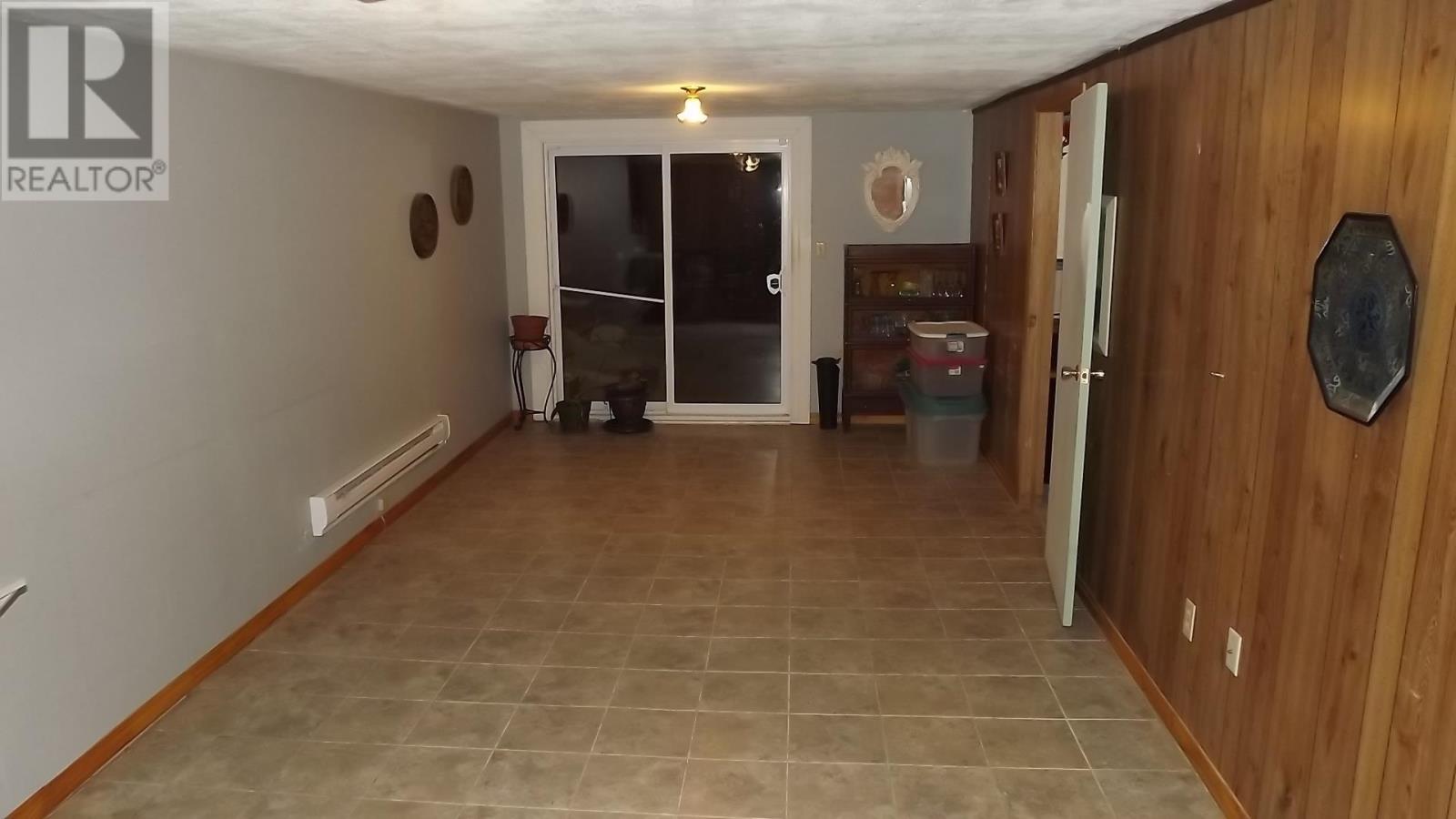 7 Feltz Rd, Elliot Lake, Ontario  P5A 1V3 - Photo 16 - SM260293