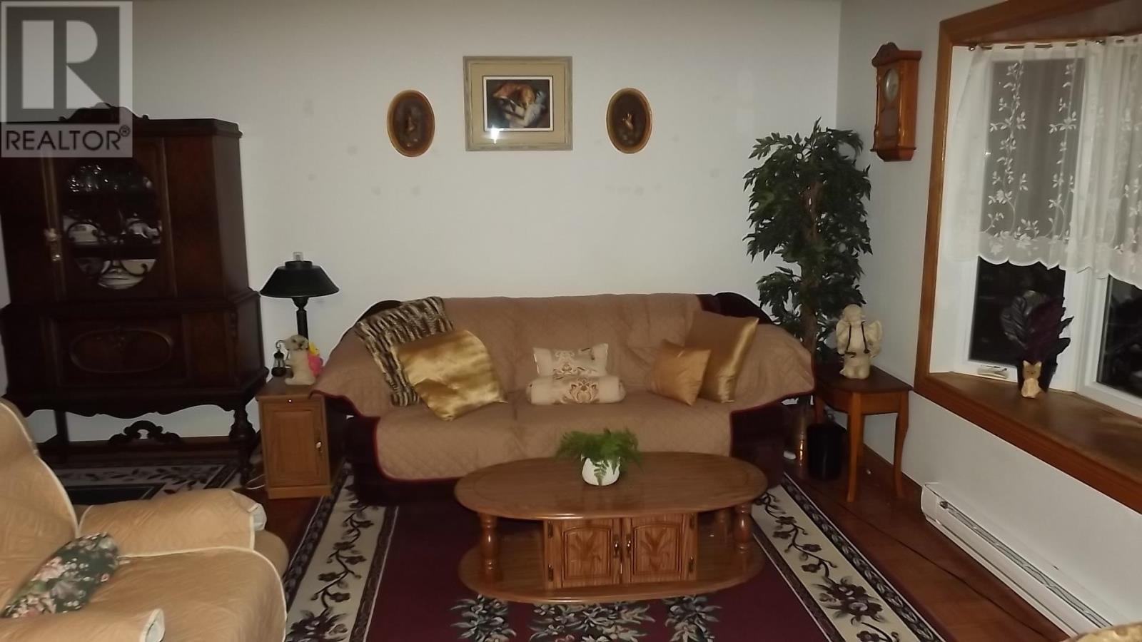 7 Feltz Rd, Elliot Lake, Ontario  P5A 1V3 - Photo 6 - SM260293