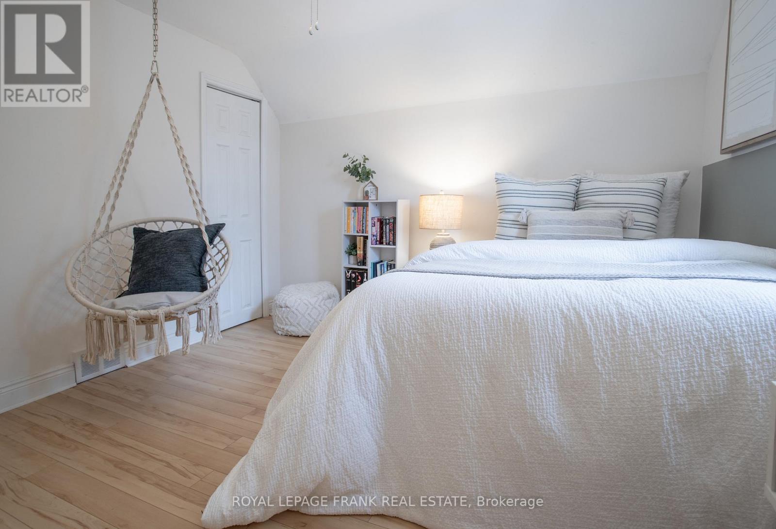 1107 Green Street, Whitby (Downtown Whitby), Ontario  L1N 4G8 - Photo 28 - E12797578