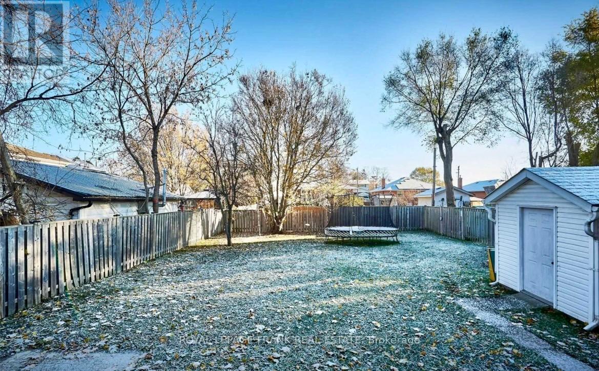 1107 Green Street, Whitby (Downtown Whitby), Ontario  L1N 4G8 - Photo 42 - E12797578