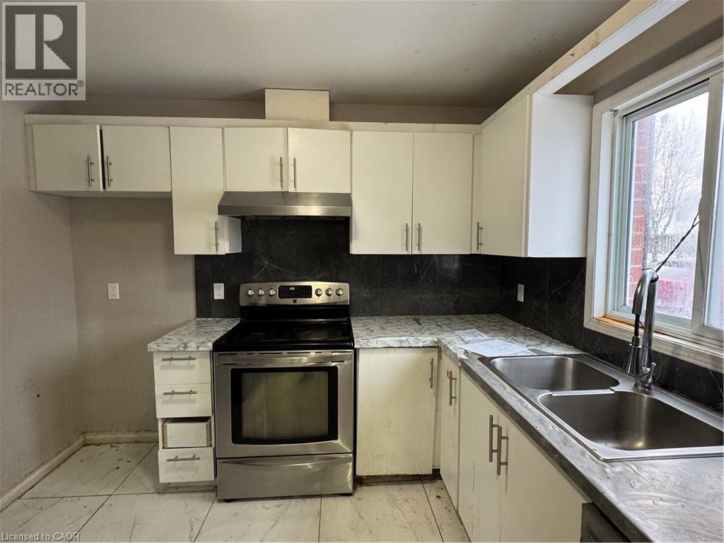 Photo 8 of 32 for 190 Fleming Drive Unit# 34