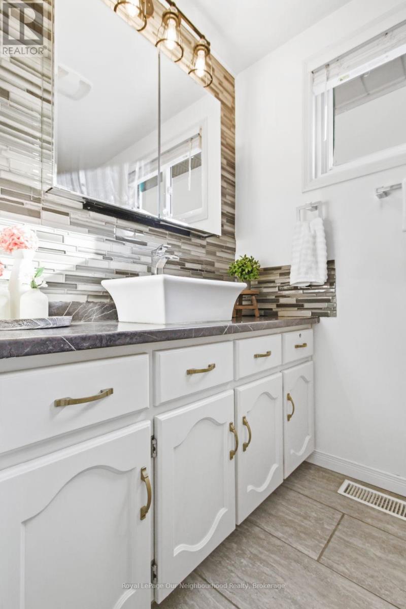 100 Keats Drive S, Woodstock, Ontario  N4S 8B8 - Photo 26 - X12797628