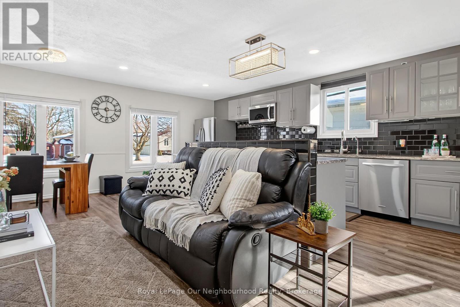 100 Keats Drive S, Woodstock, Ontario  N4S 8B8 - Photo 3 - X12797628