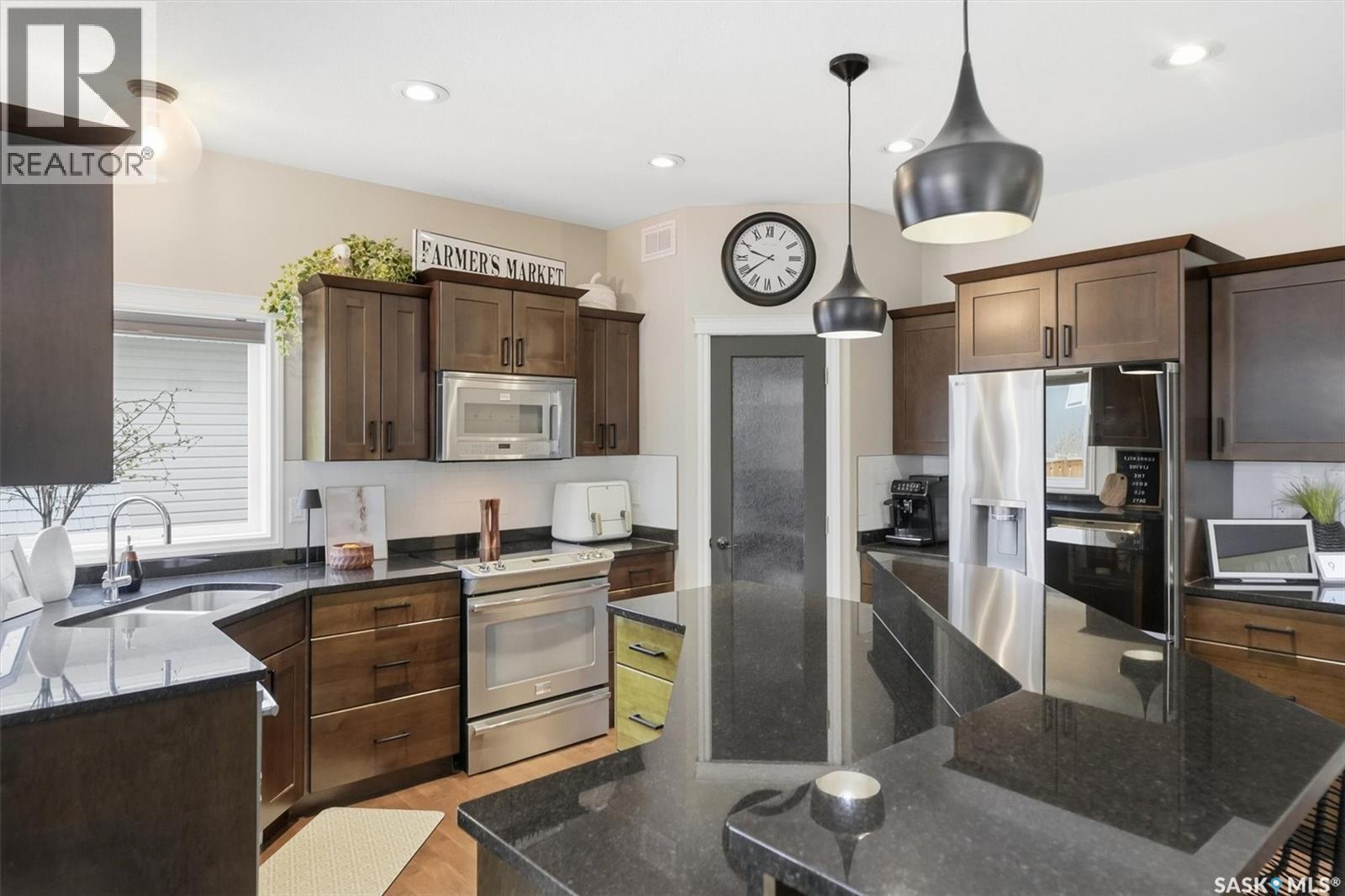 1015 Muzyka Road, Saskatoon, Saskatchewan  S7W 0E7 - Photo 10 - SK028770