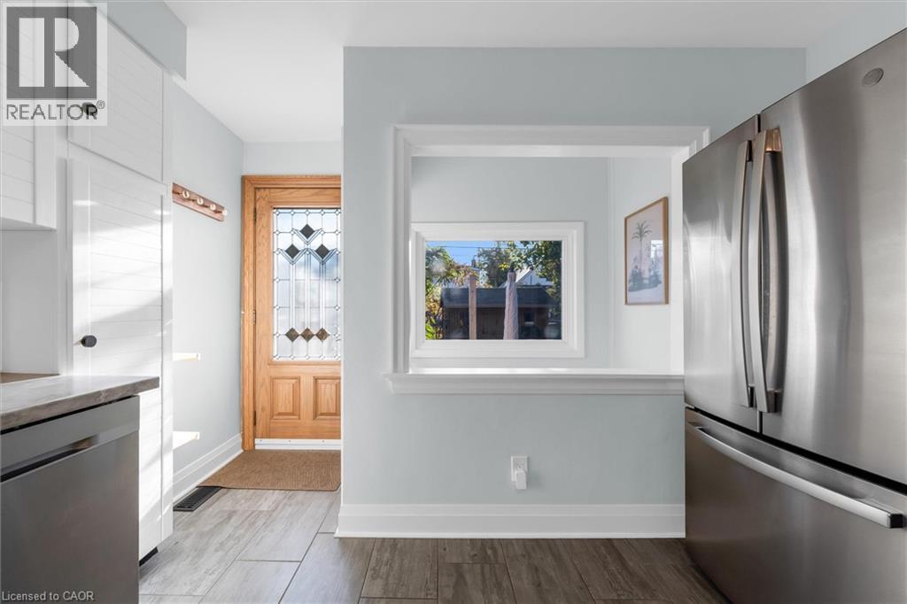 177 Houghton Avenue S, Hamilton, Ontario  L8K 2N1 - Photo 11 - 40799716