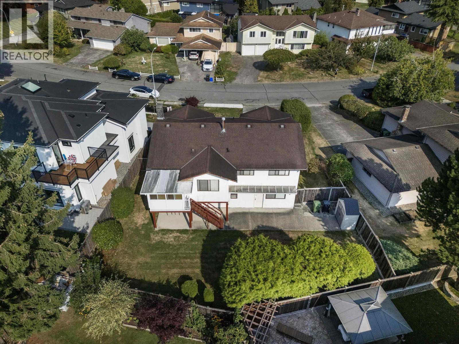 Listing Picture 28 of 30 : 8680 DEMOREST DRIVE, Richmond / 烈治文 - 魯藝地產 Yvonne Lu Group - MLS Medallion Club Member