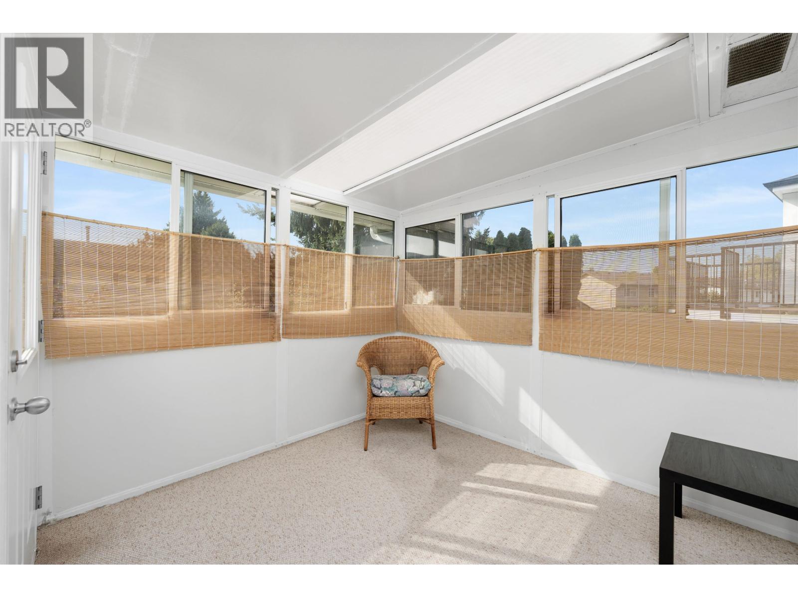 Listing Picture 26 of 30 : 8680 DEMOREST DRIVE, Richmond / 烈治文 - 魯藝地產 Yvonne Lu Group - MLS Medallion Club Member