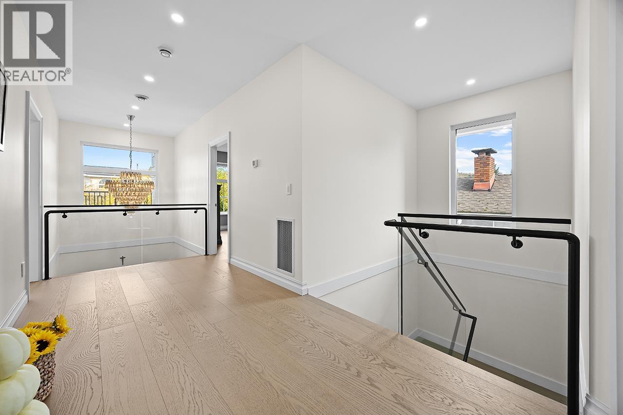 6902 Kitchener Street, Burnaby, British Columbia  V5B 2J9 - Photo 16 - R3090782