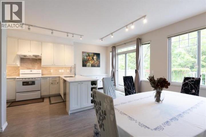 10 7500 Cumberland Street, Burnaby, British Columbia  V3N 4Z9 - Photo 9 - R3083448