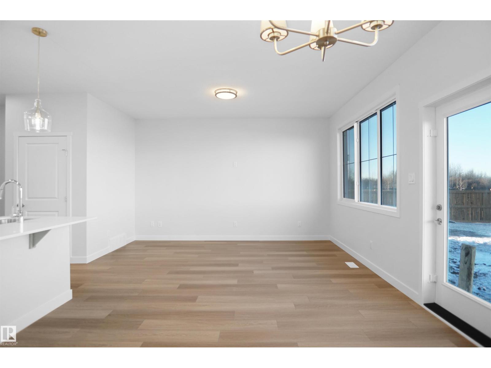 20944 16 Av Nw, Edmonton, Alberta  T6M 1P9 - Photo 7 - E4468796