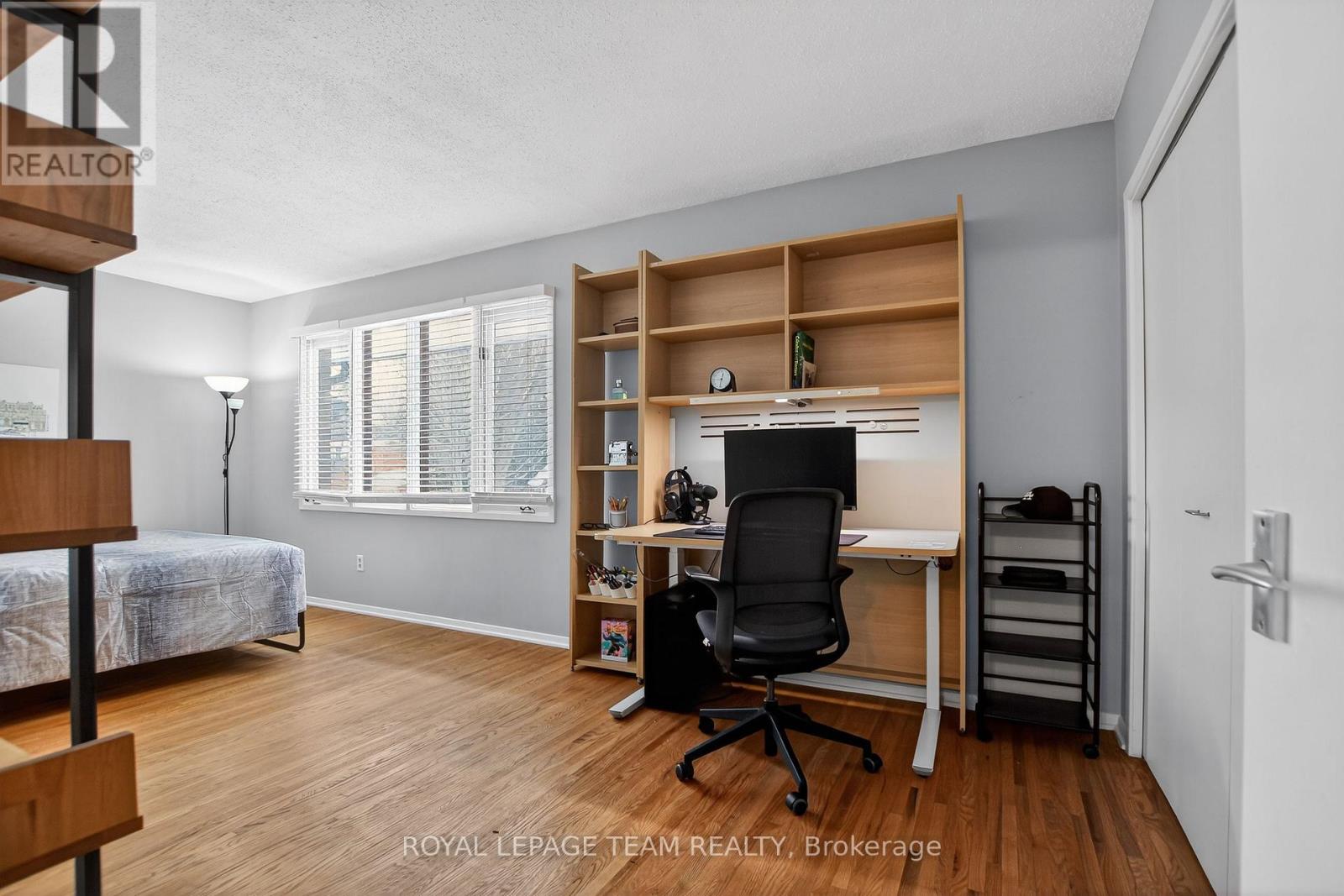 18 Pentland Crescent, Ottawa, Ontario  K2K 1V5 - Photo 32 - X12797618