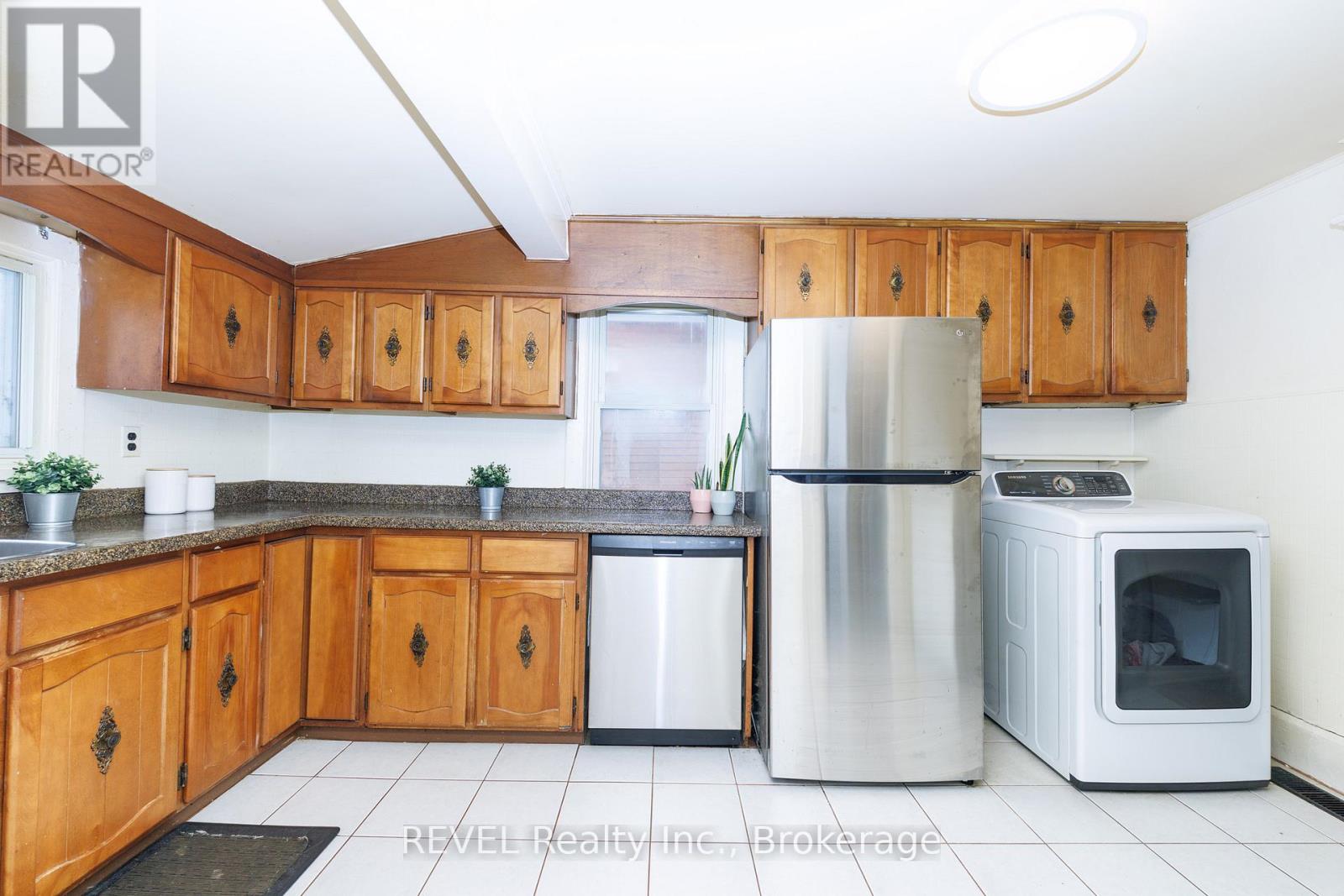 4621 Jepson Street, Niagara Falls, Ontario  L2E 1J5 - Photo 14 - X12797596