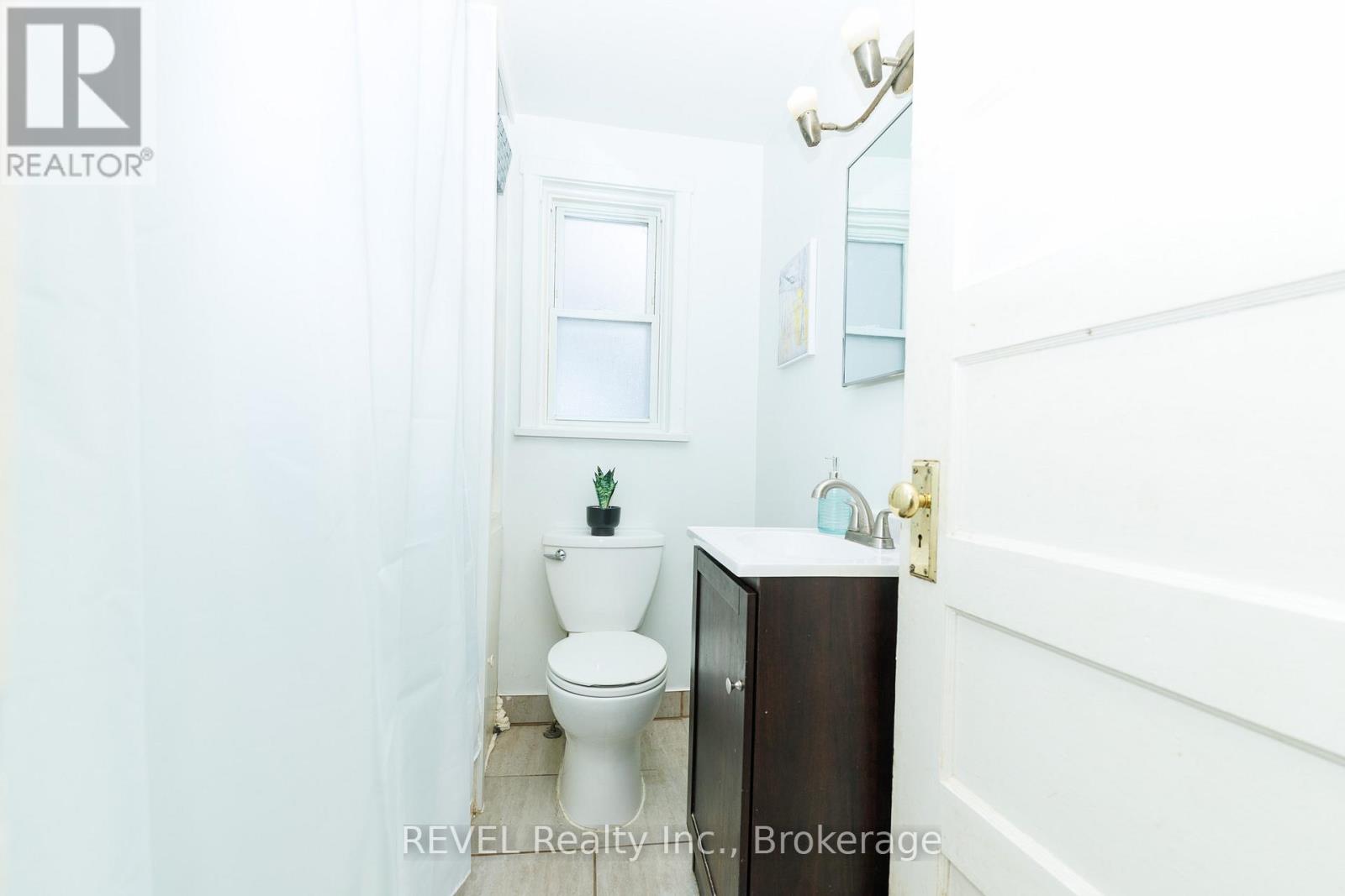 4621 Jepson Street, Niagara Falls, Ontario  L2E 1J5 - Photo 16 - X12797596