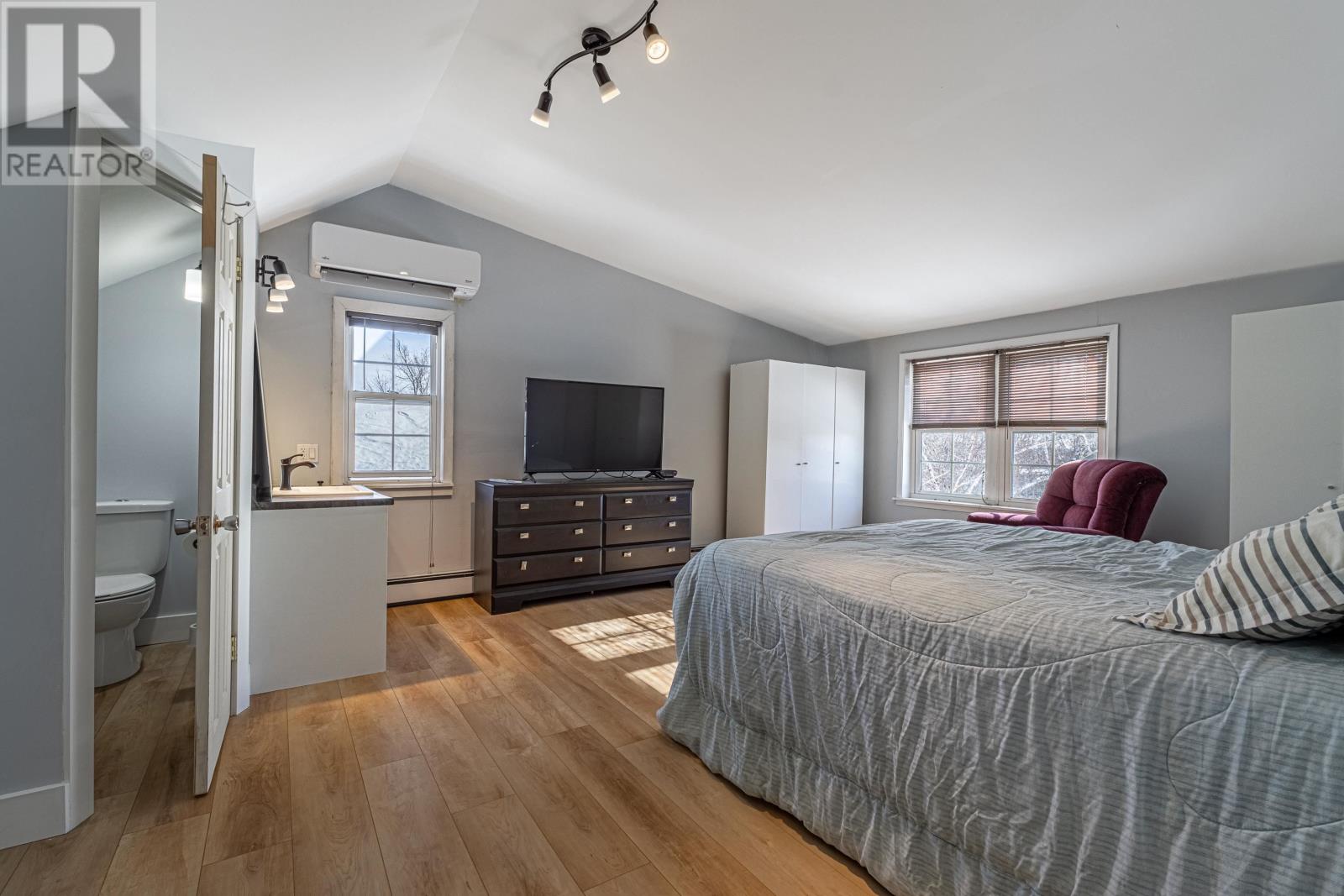 32 Confederation Street, Charlottetown, Prince Edward Island  C1A 5V4 - Photo 25 - 202602960