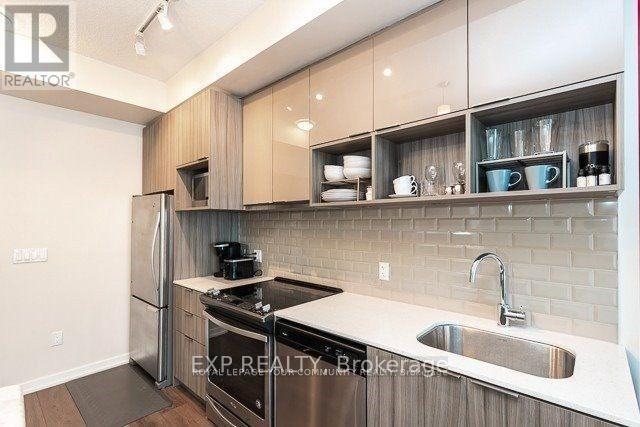 304 - 52 Forest Manor Road, Toronto, Ontario  M2J 0E2 - Photo 4 - C12797034