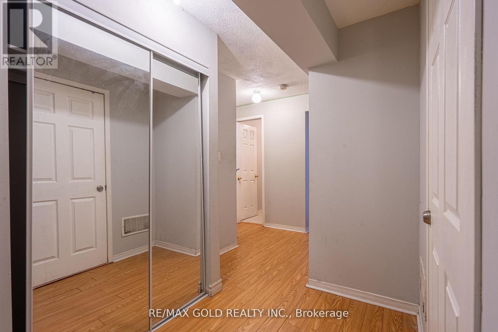 14 Gulfbrook Circle, Brampton, Ontario  L6Z 0G4 - Photo 30 - W12797120