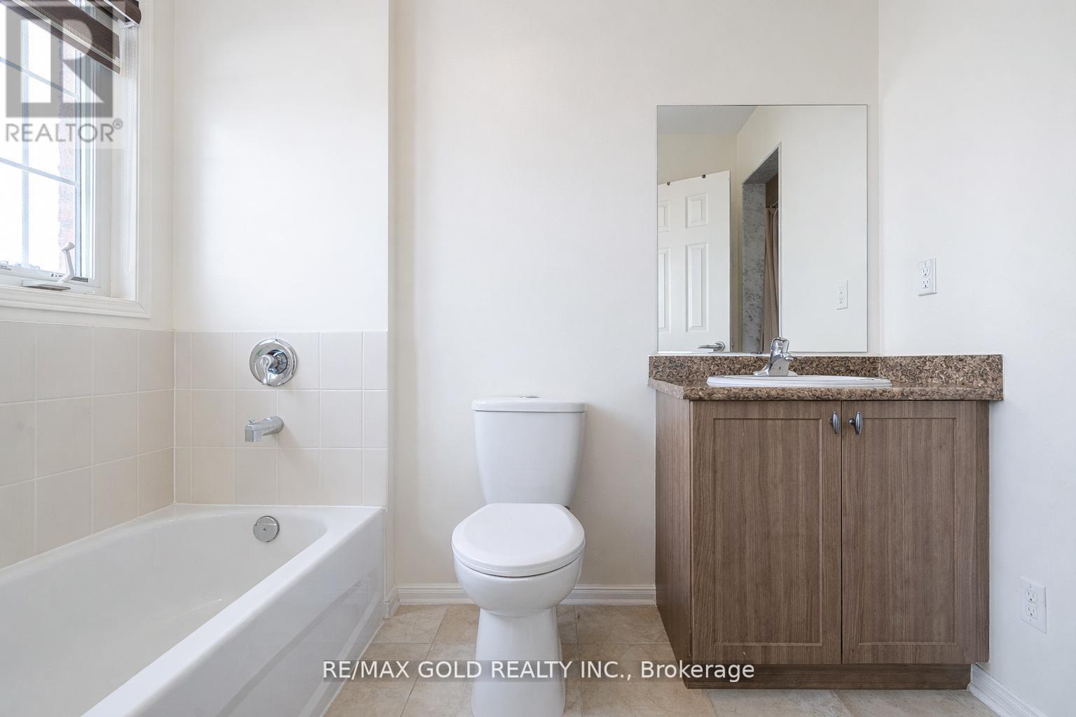 14 Gulfbrook Circle, Brampton, Ontario  L6Z 0G4 - Photo 17 - W12797120