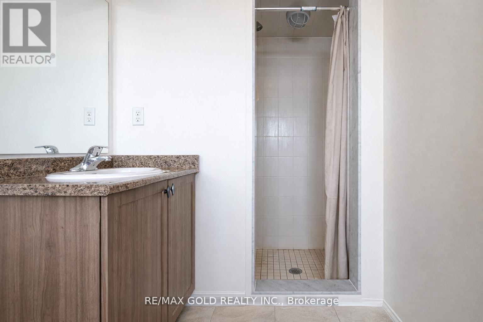 14 Gulfbrook Circle, Brampton, Ontario  L6Z 0G4 - Photo 18 - W12797120