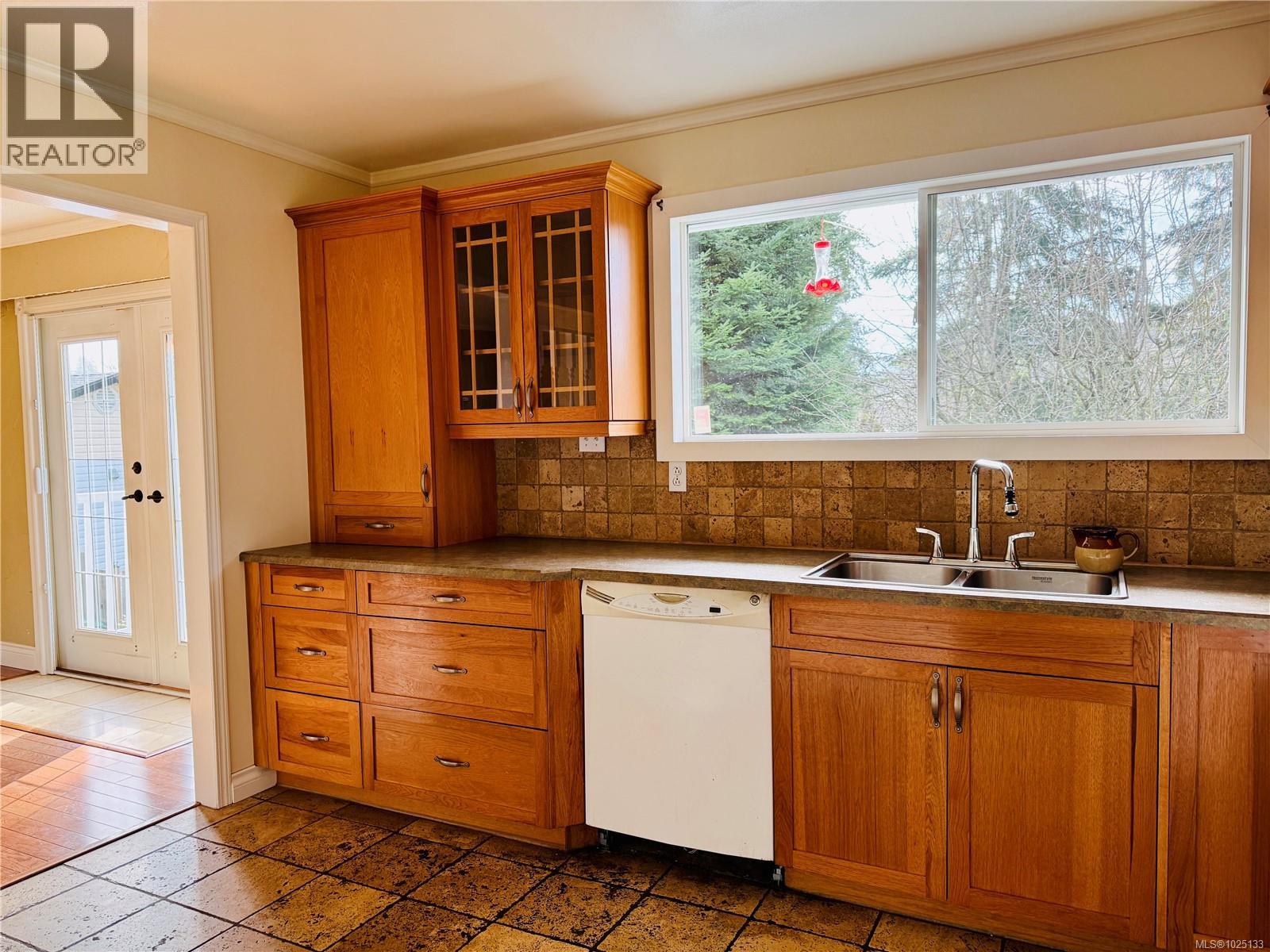 5173 Somerset Dr, Nanaimo, British Columbia  V9T 2K5 - Photo 12 - 1025133