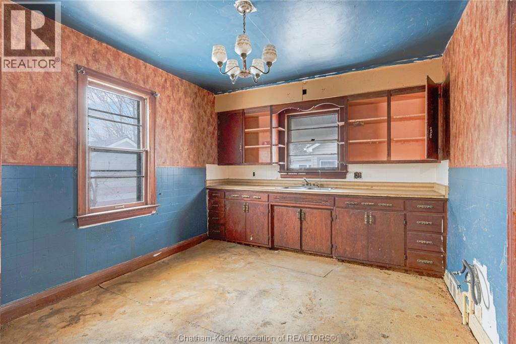 68 Tweedsmuir Avenue East, Chatham, Ontario  N7M 3Z8 - Photo 8 - 26003413