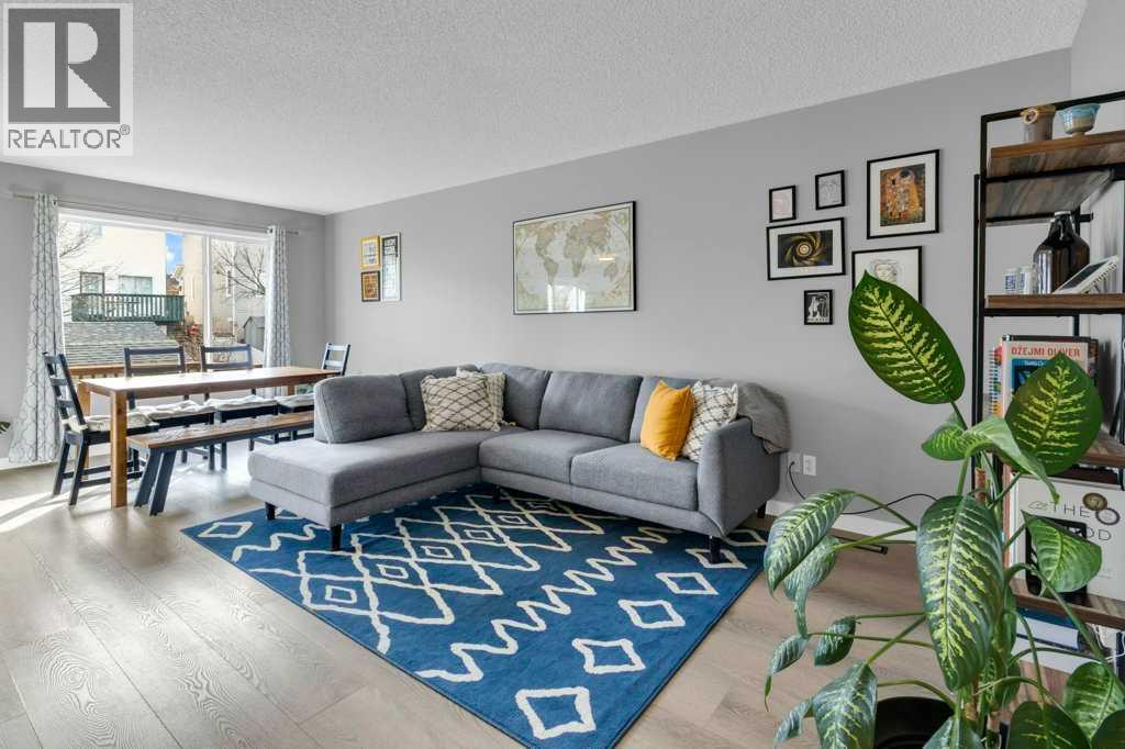 11185 Hidden Valley Drive Nw, Calgary, Alberta  T3A 6C7 - Photo 2 - A2287079