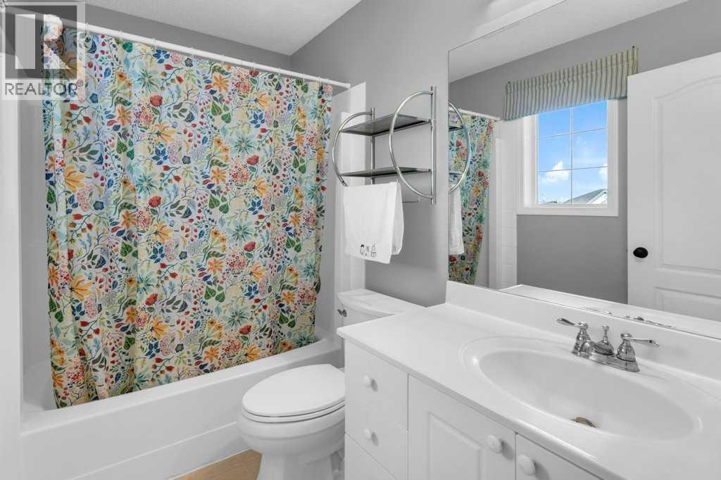 11185 Hidden Valley Drive Nw, Calgary, Alberta  T3A 6C7 - Photo 23 - A2287079