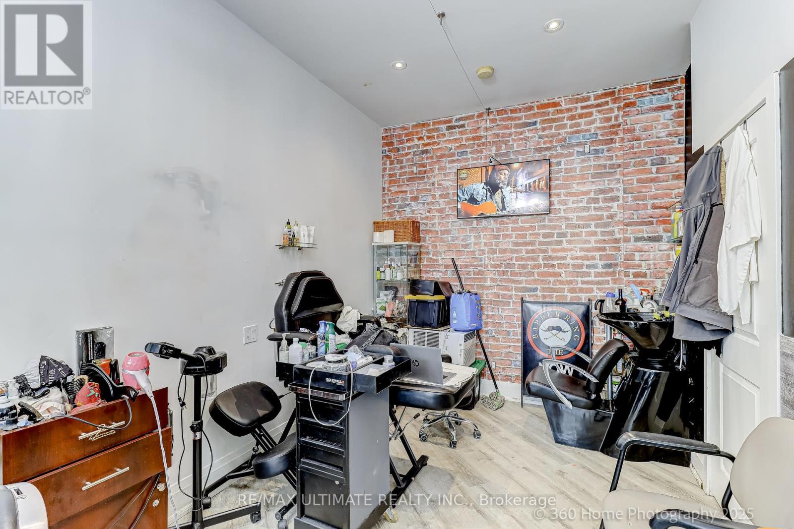 864 Broadview Avenue, Toronto, Ontario M4K 2R1 - Photo 1 - E12797570