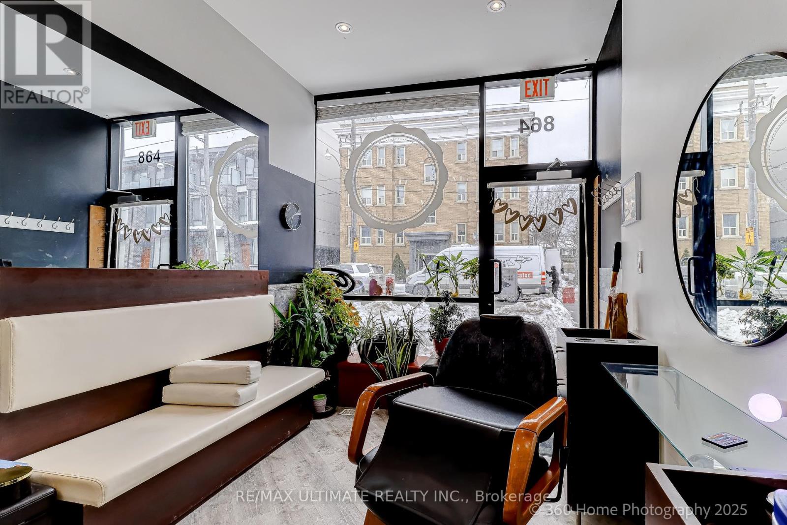 864 Broadview Avenue, Toronto, Ontario M4K 2R1 - Photo 11 - E12797570