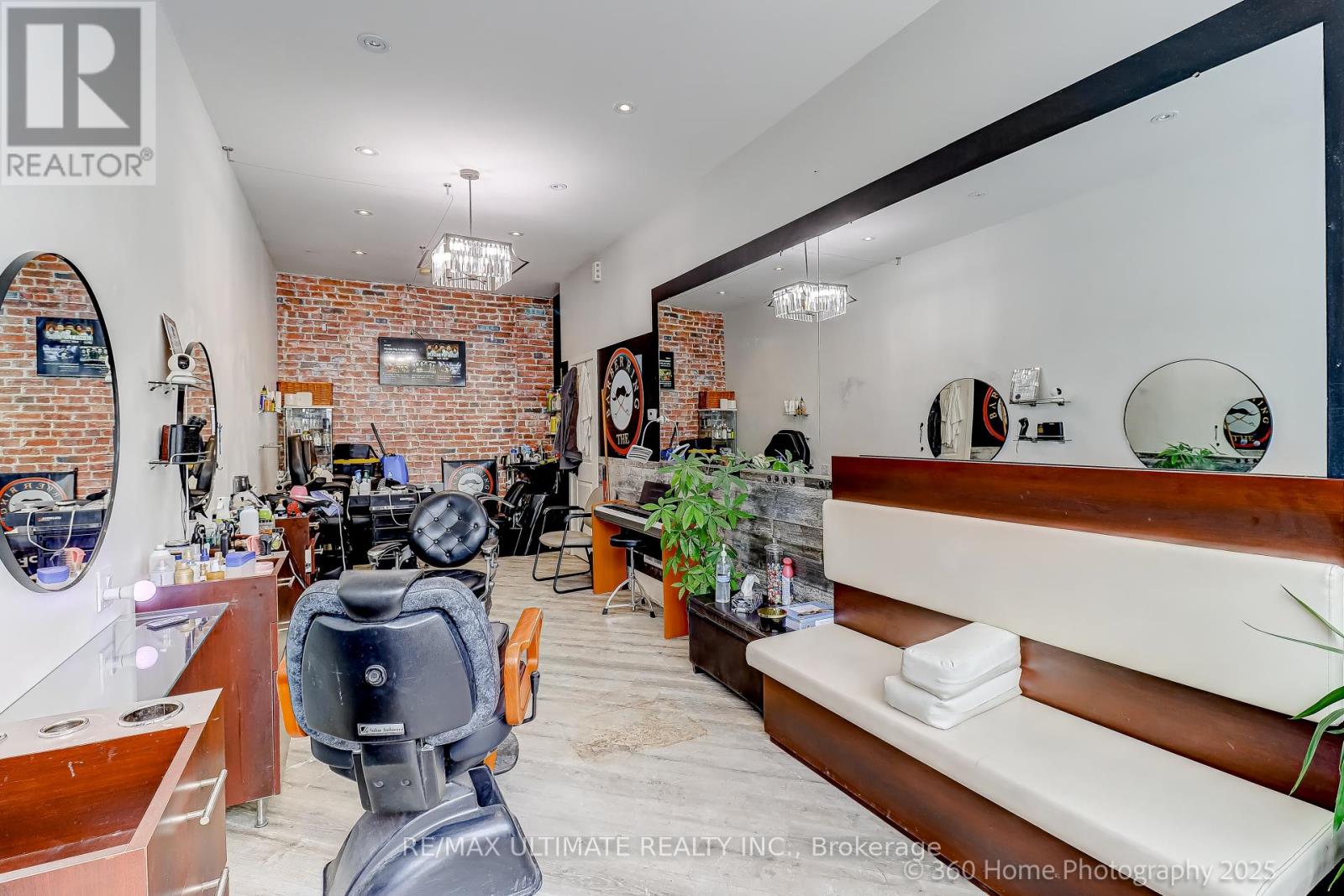 864 Broadview Avenue, Toronto, Ontario M4K 2R1 - Photo 12 - E12797570