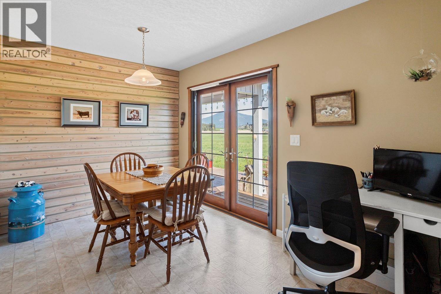 2372 20th Street, Lister, British Columbia  V0B 1G2 - Photo 10 - 10375845