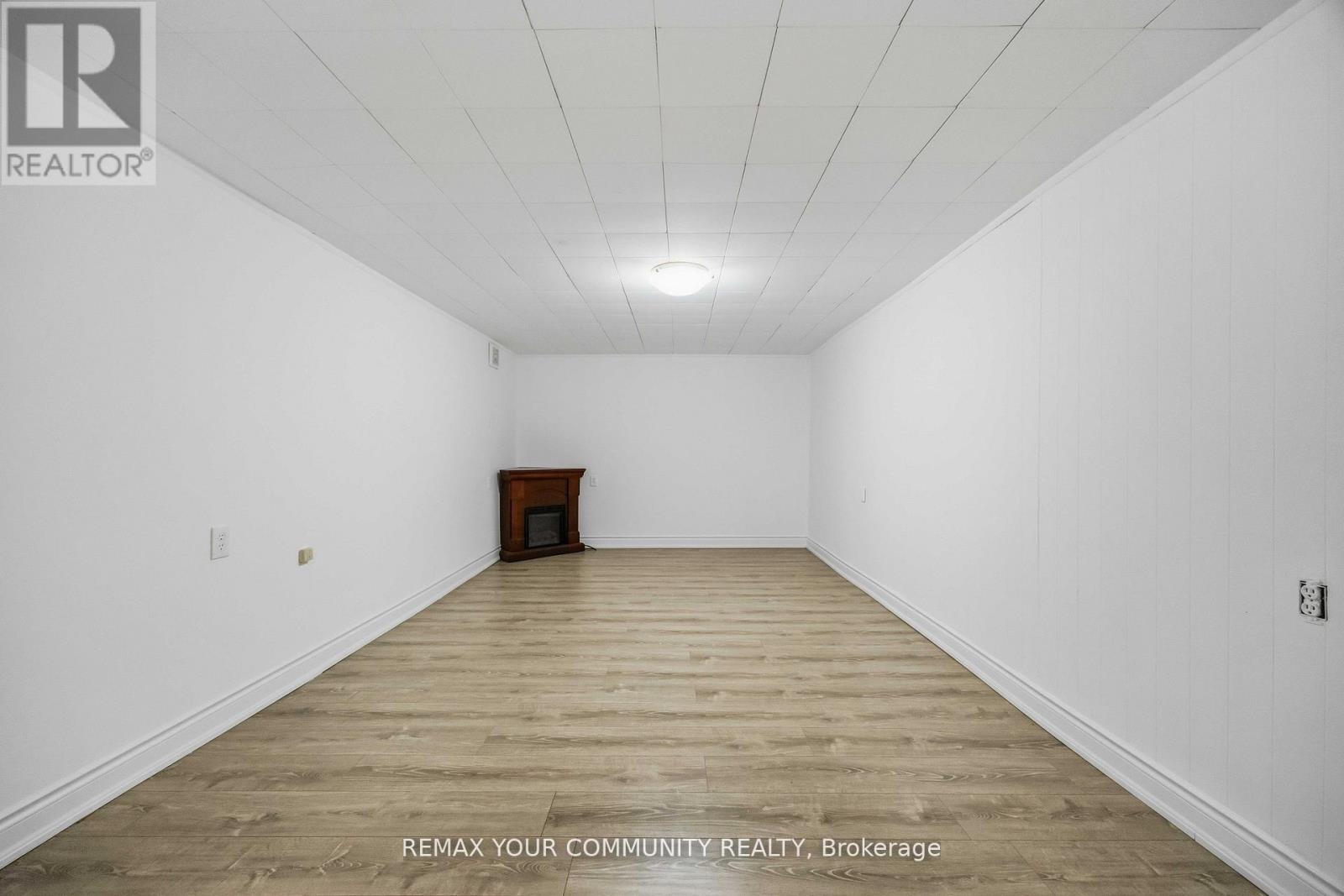 22 Porterfield Crescent, Markham, Ontario  L3T 4S7 - Photo 19 - N12797534