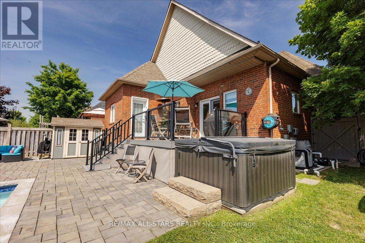 98 Bayview Avenue, Georgina, Ontario  L4P 2S9 - Photo 37 - N12797536