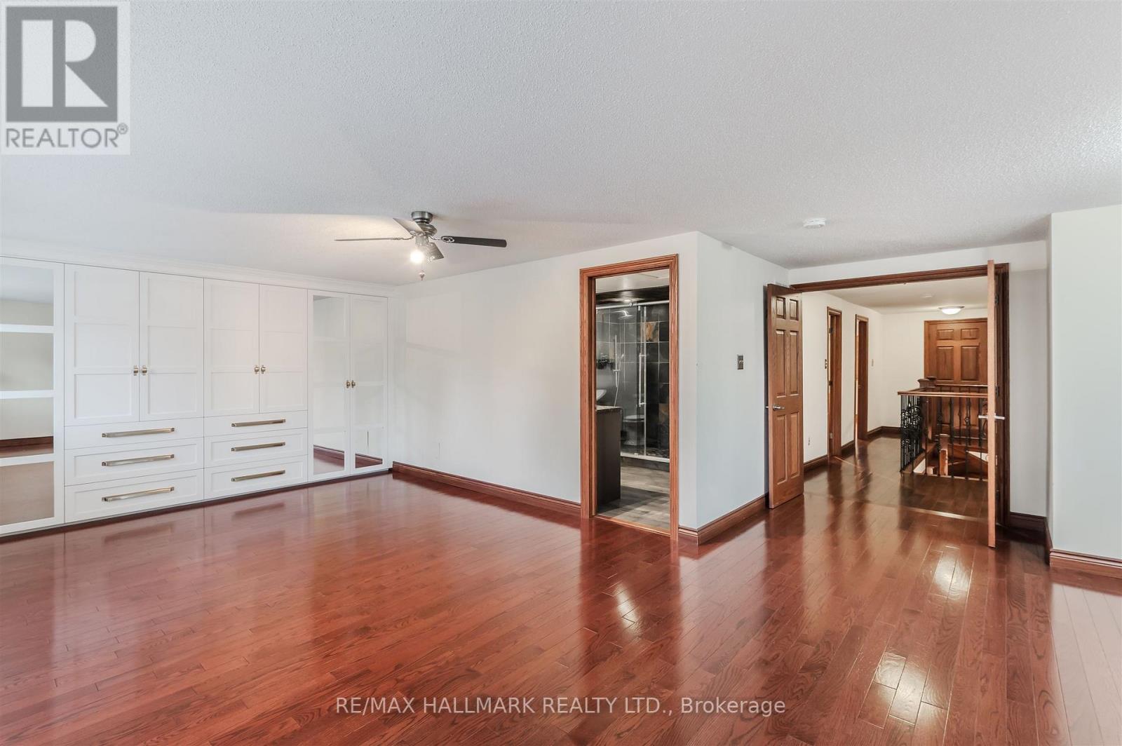 145 Old Surrey Lane, Richmond Hill, Ontario  L4C 6R9 - Photo 22 - N12797550