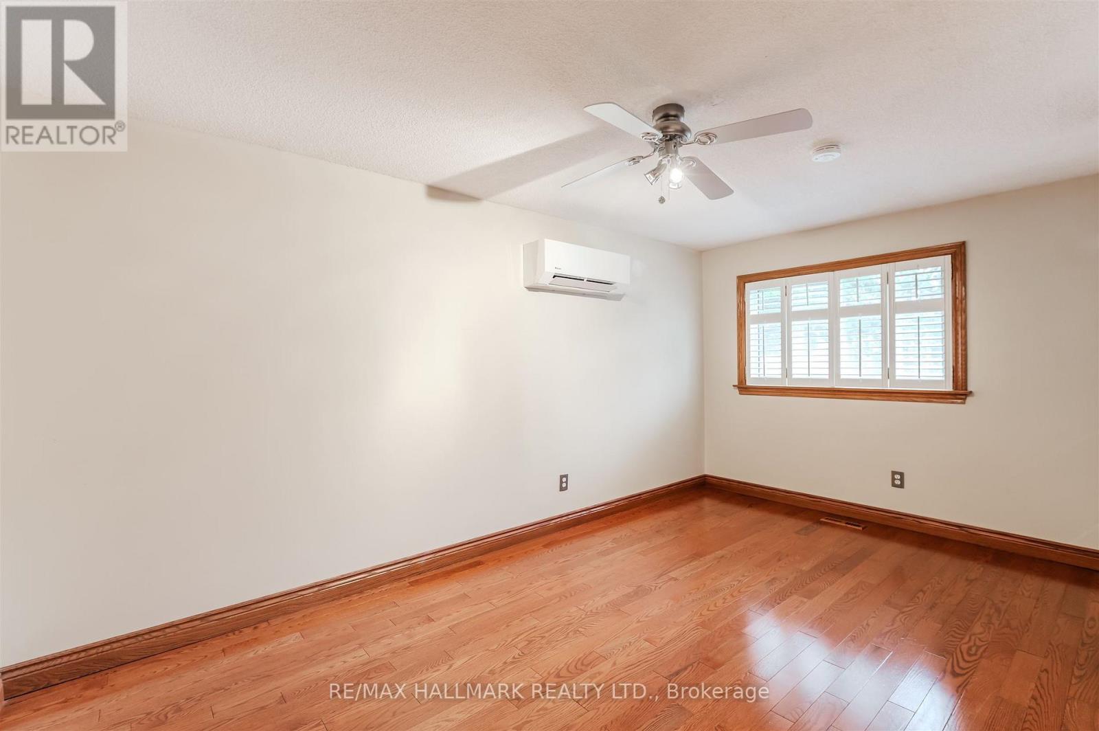 145 Old Surrey Lane, Richmond Hill, Ontario  L4C 6R9 - Photo 30 - N12797550