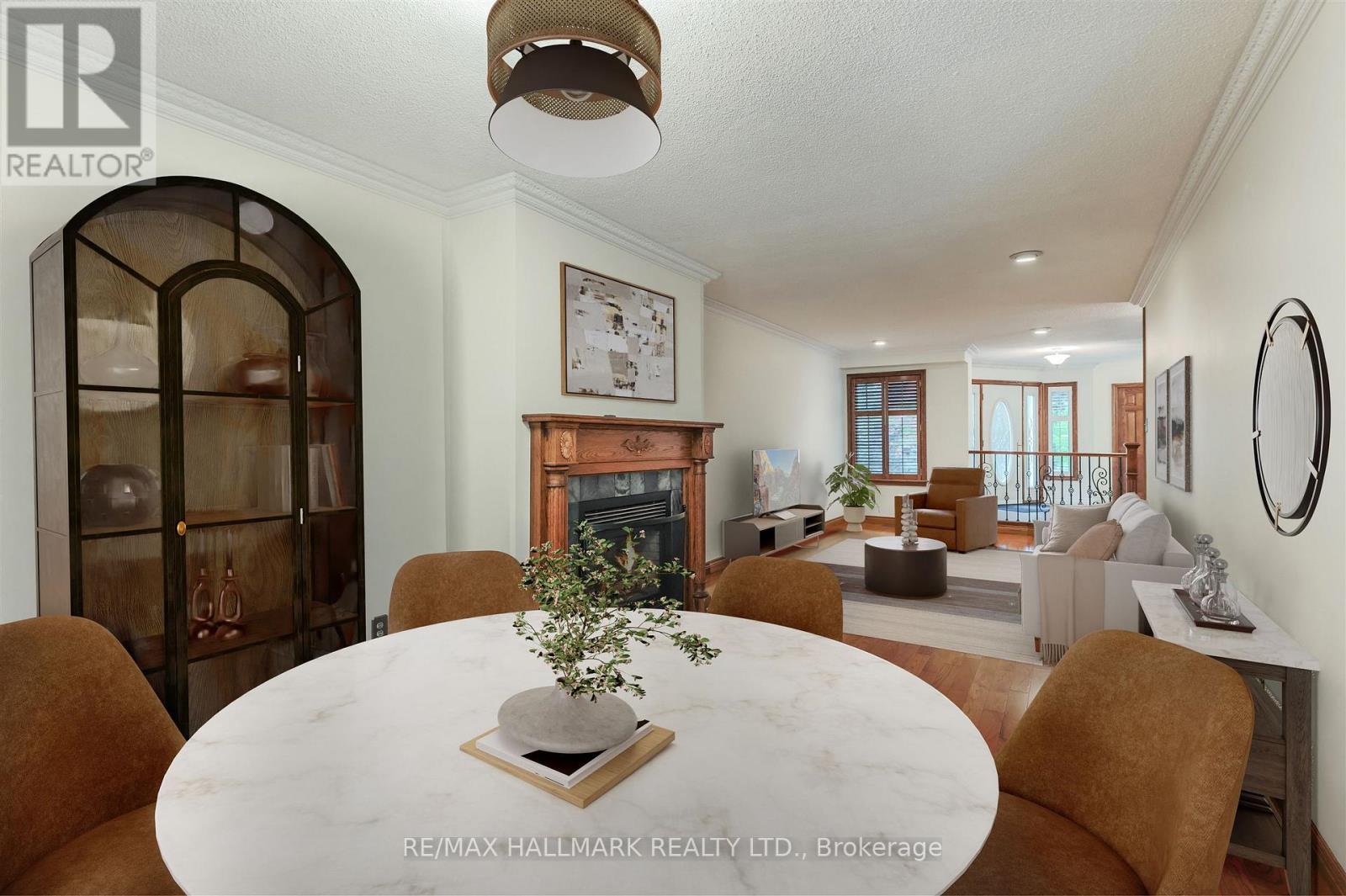 145 Old Surrey Lane, Richmond Hill, Ontario  L4C 6R9 - Photo 8 - N12797550