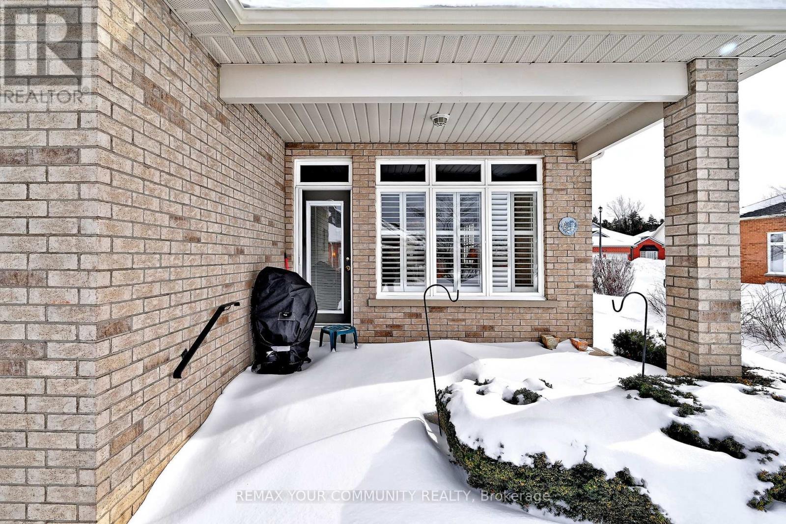 48 Lee's Gallery, Whitchurch-Stouffville, Ontario  L4A 1N7 - Photo 32 - N12797558