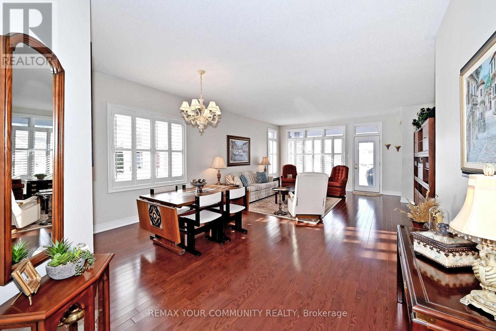 48 Lee's Gallery, Whitchurch-Stouffville, Ontario  L4A 1N7 - Photo 4 - N12797558