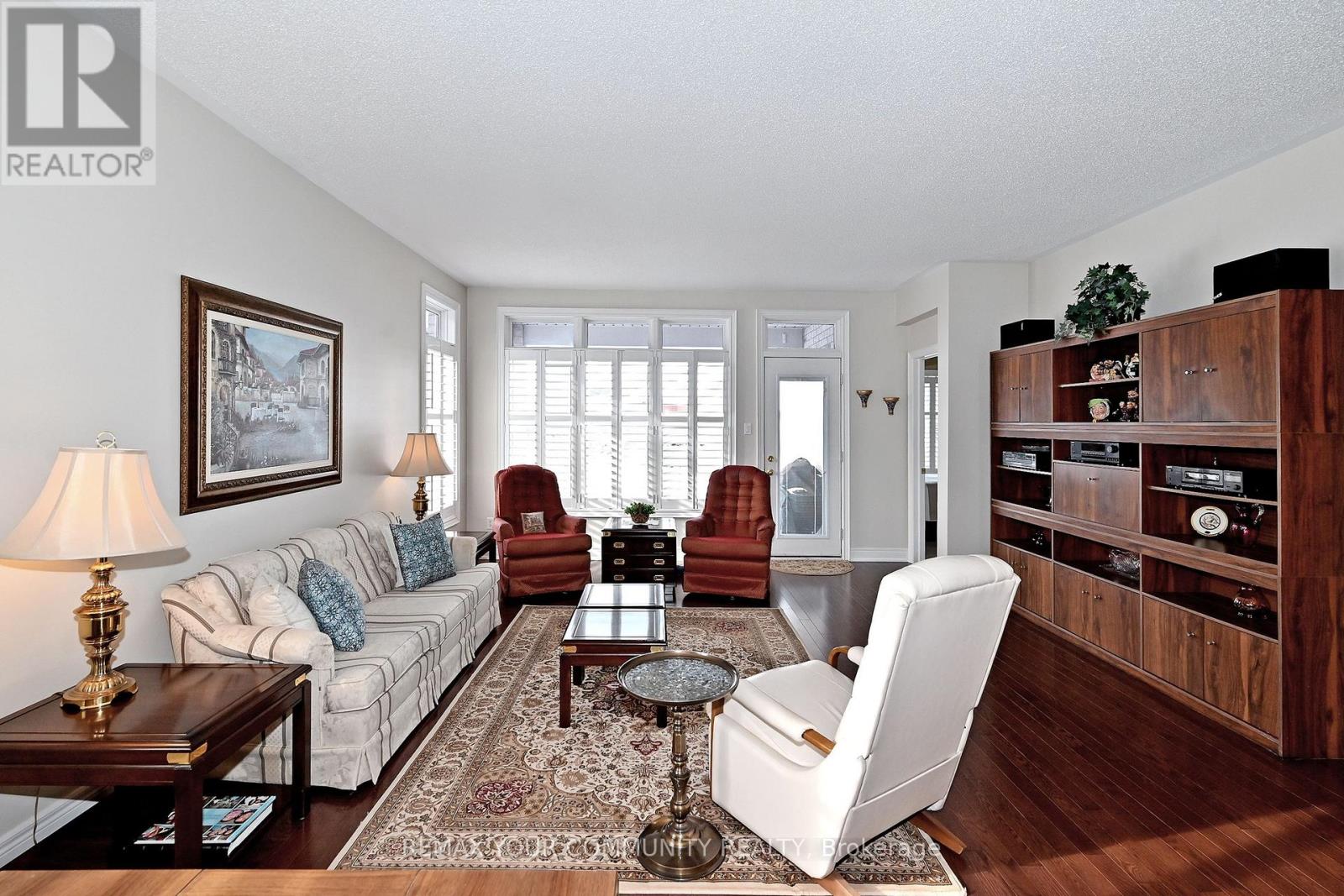 48 Lee's Gallery, Whitchurch-Stouffville, Ontario  L4A 1N7 - Photo 6 - N12797558