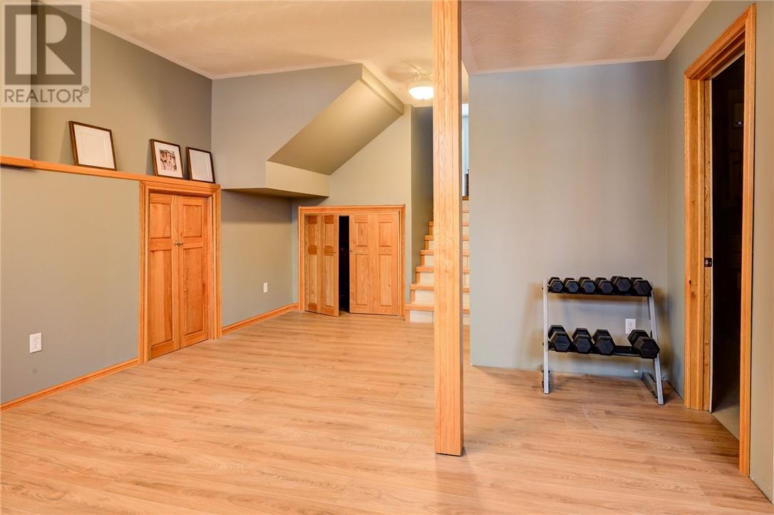 64 N Prevost Street, Azilda, Ontario  P0M 1B0 - Photo 20 - 2126360