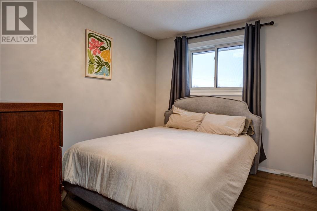 64 N Prevost Street, Azilda, Ontario  P0M 1B0 - Photo 17 - 2126360