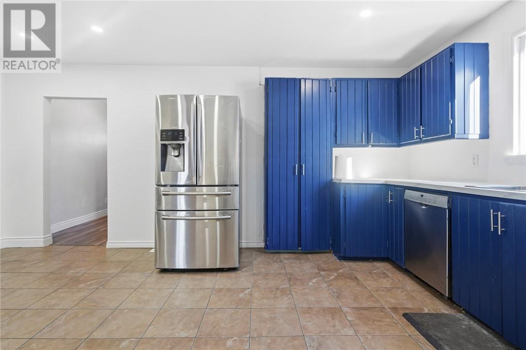 277 Notre Dame Street W, Azilda, Ontario  P0M 1B0 - Photo 6 - 2126482