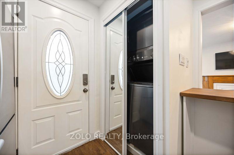 461 O'connor Drive, Toronto, Ontario  M4J 2W8 - Photo 16 - E12706456