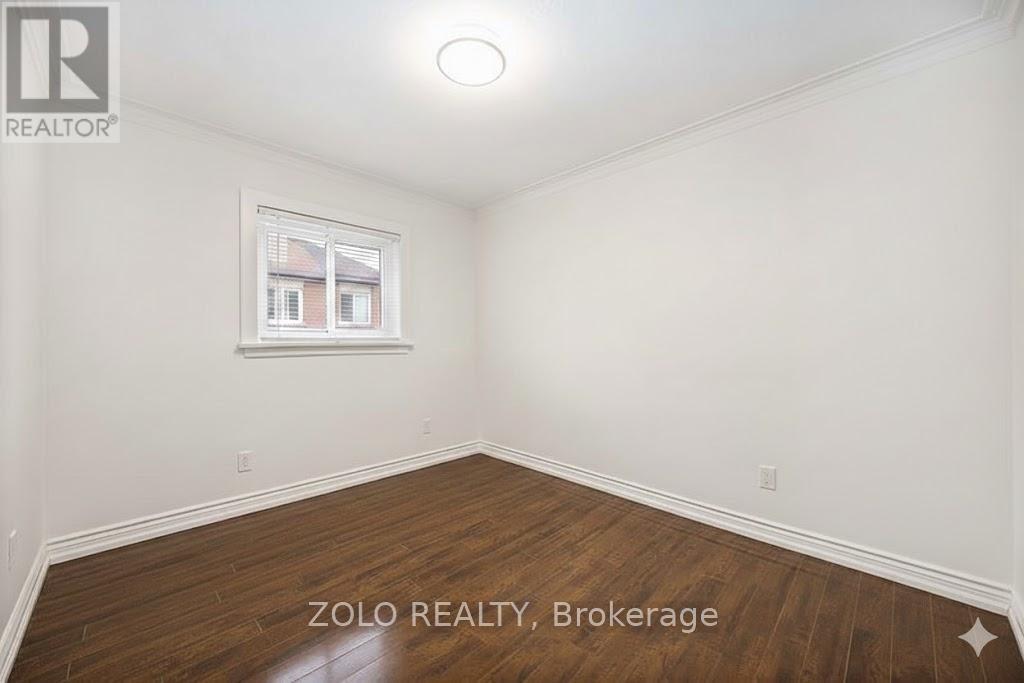 461 O'connor Drive, Toronto, Ontario  M4J 2W8 - Photo 9 - E12706456